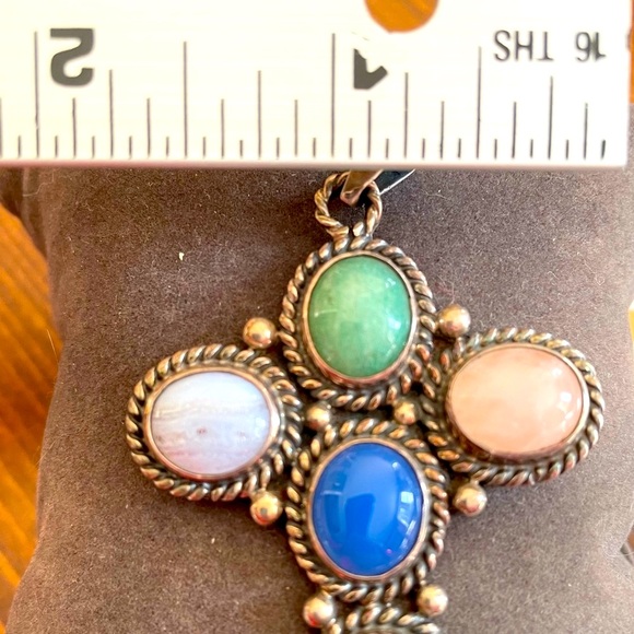 STONE CROSS NECKLACE - Picture 9 of 15